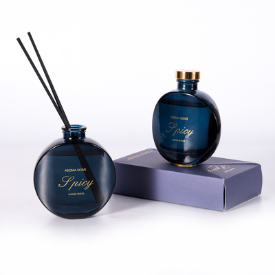棒のギフト用の箱が付いている型の優雅な装飾のガラス ビンのReedの拡散器100ml