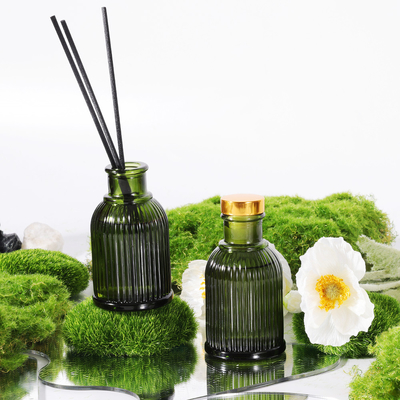 金の金属のふたが付いている庭の芳香のガラス ビンのReedの拡散器の商標100ml