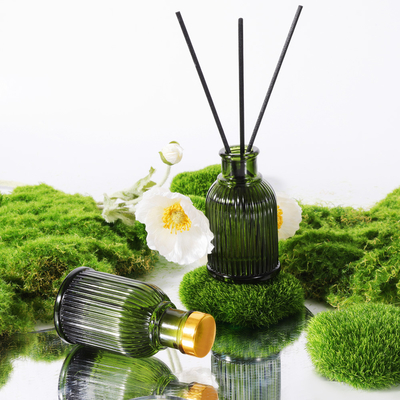 金の金属のふたとの芳香のガラス ビンのReedの拡散器の商標100ml