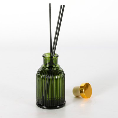 金の金属のふたとの芳香のガラス ビンのReedの拡散器の商標100ml