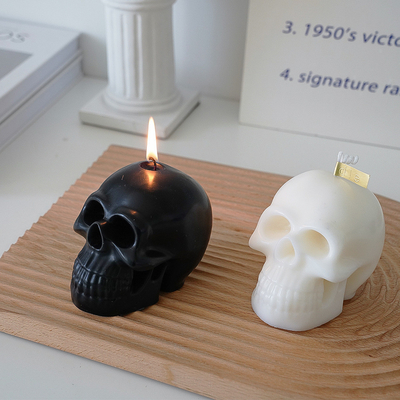標準的な工場直売のクリスマスのハロウィンのピンクの黒裸の白いかぎつけられたSkulledでハロウィンのギフトのための蝋燭を形づけなさい