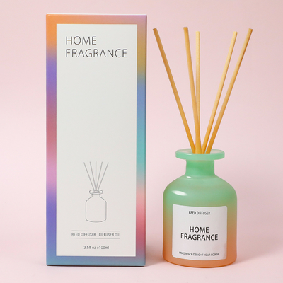 アロマセラピーの精油のびんの空気新しい寝室のガラス ビンの花のReedの拡散器