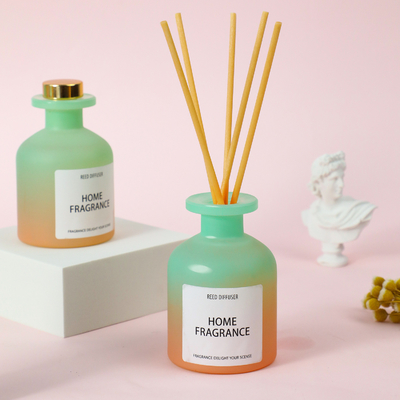 ジャスミンのバニラ麝香の自然な精油の贅沢な勾配のReedの拡散器100ML