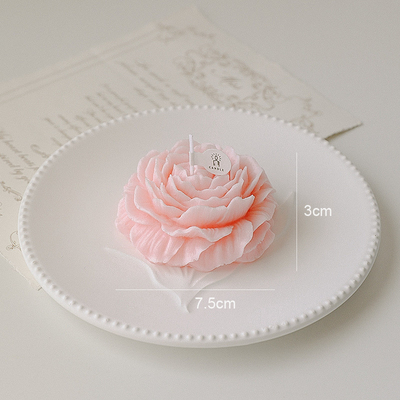 大豆のワックスの蝋燭のアロマセラピーを切り分けている香りの家の花の形のシャクヤクはハンドメイドをかぎつけた