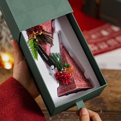 2pcsギフト用の箱が付いているロマンチックな花のクリスマス ツリーのピラミッド タイプ円錐形の柱の蝋燭