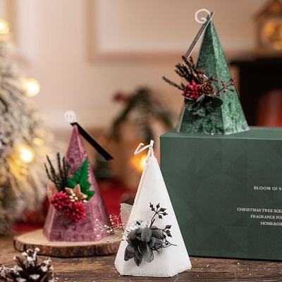2pcsギフト用の箱が付いているロマンチックな花のクリスマス ツリーのピラミッド タイプ円錐形の柱の蝋燭