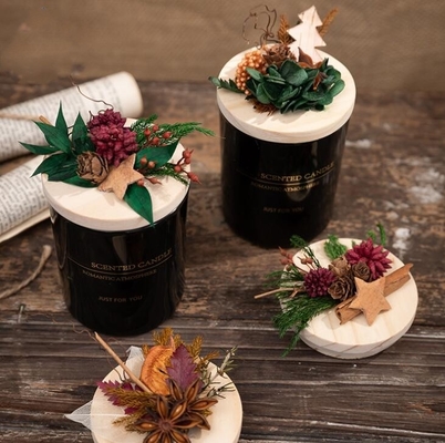 花の黒い緑のワックスの木のふたのクリスマスの香料入りの蝋燭の結婚祝い箱