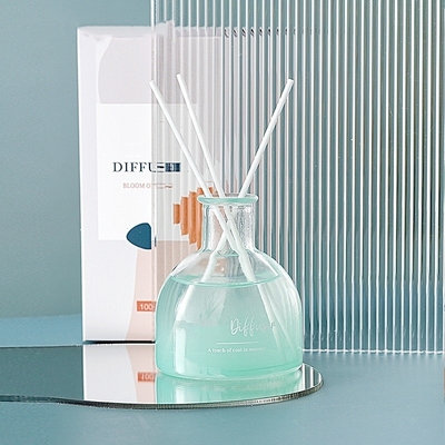海洋のGardenia部屋のガラス ビン家の鉱泉のための芳香オイルのにおいの棒のReedの拡散器