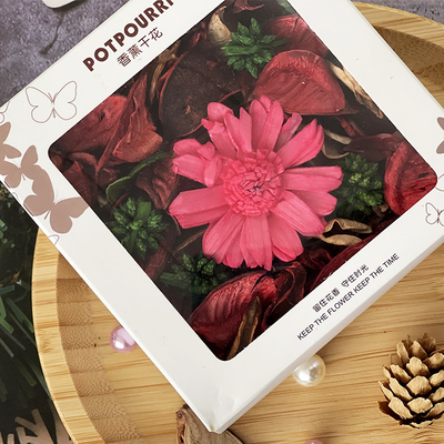OEMはばねのためのバラの花びらのポプリの乾燥した花110gをかぎつけた