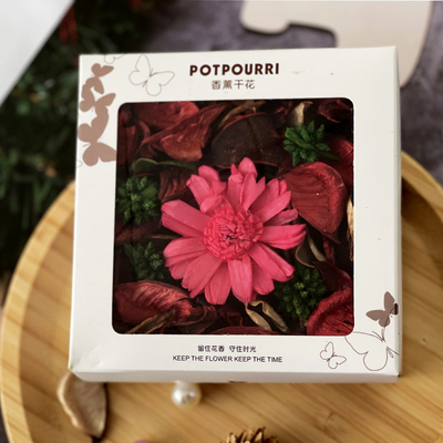 OEMはばねのためのバラの花びらのポプリの乾燥した花110gをかぎつけた
